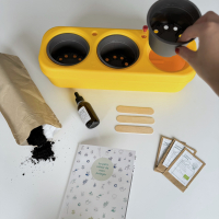 Kinder Pbox aus Recycling-Kunststoff (Gelb) mit bunter Mangold, Rucola und mini-Möhren